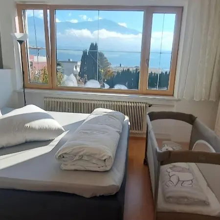 Sonnige Und Ruhige In - Stadtrand Appartement *